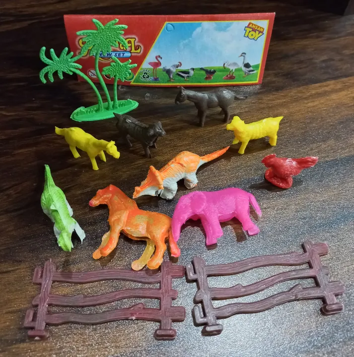 Plastic%20Wild%20Animal%20Toys%20Zoo%20Animals%20Set%20May%20Vary%20-%20Image%203