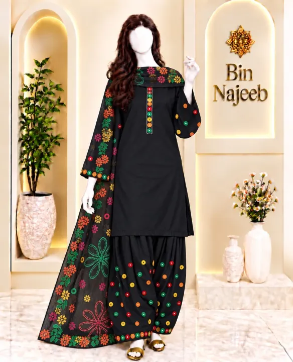 Bin%20Najeeb%20Women%E2%80%99s%203%20Piece%20Embroidered%20Suit%20%E2%80%93%20Printed%20Kurta,%20Palazzo%20&%20Dupatta%20-%20Image%205