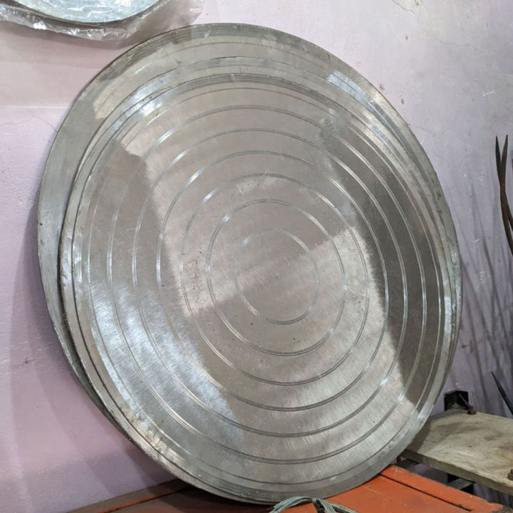 24 inch Heavy Iron Big Size Tawa Pan Full Size for Chapati and best for Hotels  pav bhaji and dosa with handle