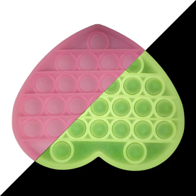 Push%20Pop%20Bubble%20Fidget%20Spinner%20Pop%20It%20Silicone%20Toy%20-%20Glow%20in%20the%20Dark%20-%205%20inches%20-%20Heart%20-%20Pink%20-%20Image%204