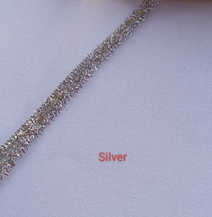 Trendy%20Gota%20Patti%20Lace%20(8%20Yards)%20%7C%20Stylish%20Border%20Lace%20for%20Dupattas,%20Bridal%20Dresses%20&%20Ethnic%20Wear%20-%20Image%203