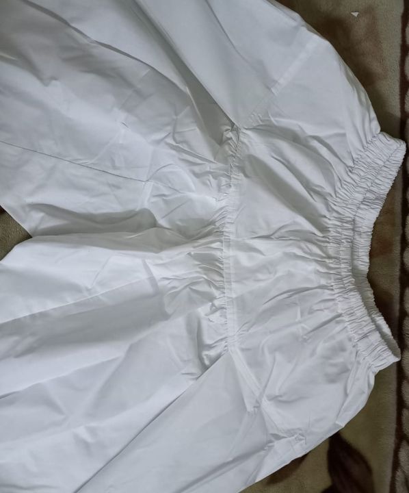 Regular%20White%20Shalwar%20for%20Women%20-%20Elasticized%20Cotton%20Fabric,%20Available%20in%20S-XXL%20Sizes%20-%20Image%205