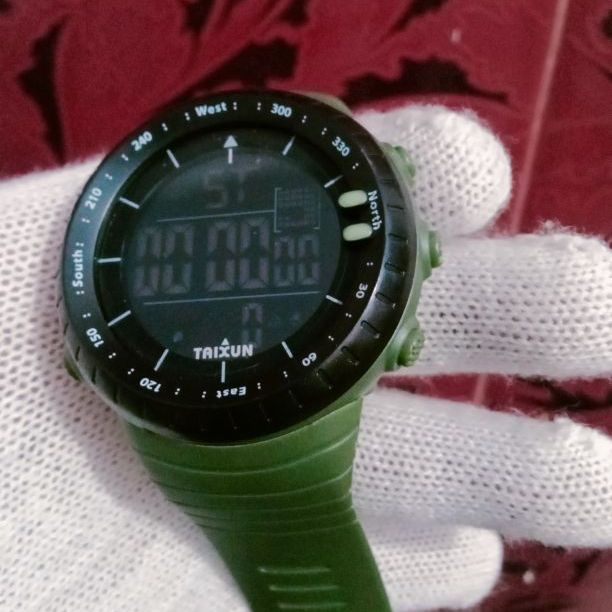 Digital%20Waterproof%20Military%20Watch%20Led%20smart%20military%20watch%20Beautiful%20Design%20Inner%20Black%20-%20Image%202