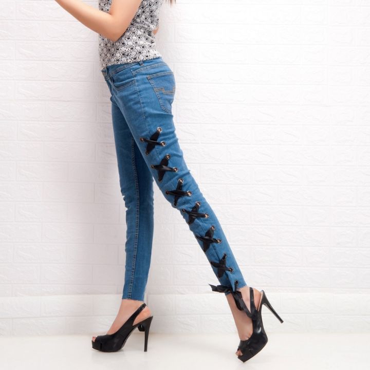 Ramblers Mid blue lace-up denim jeans with side eyelets for women WJ-02