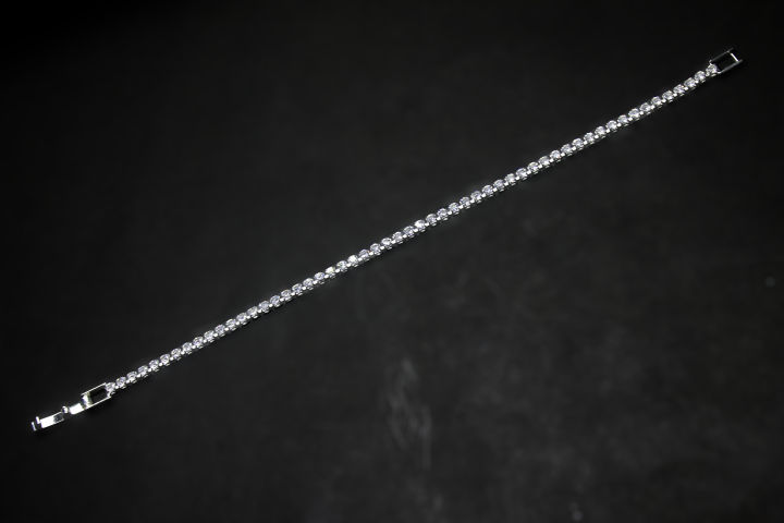 Zircon%20Bracelet%20for%20Girls%20and%20Women%20-%2019cm%20Fashion%20Bracelet%20-%20Image%202