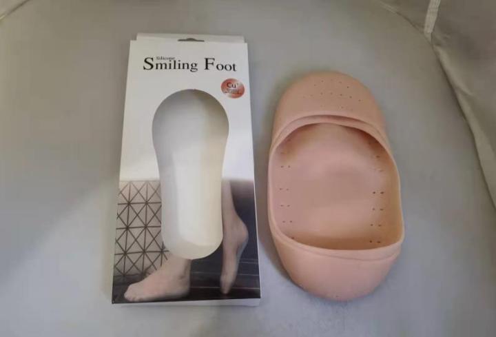 Smiling%20Foot%20Anti%20Crack%20Full%20Length%20Silicone%20Protector%20Moisturizing%20Socks%20-%20Image%206