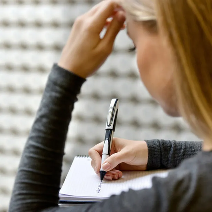 Schneider%20RAY%20Rollerball%20Ink%20Pen%20(Refillable)%20Cartridge%20Rollerball%20Pen%20(Made%20in%20Germany)%20Suitable%20for%20Standard%20ink%20Cartridge%20-%20Converter%20Separately%20available,%20not%20included%20in%20pack%20-%20Schneider%20ink%20pen%20-%20Schneider%20Fountain%20pen%20-%20Image%204