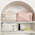 Travel Makeup Bag High Capacity Bunny Print Cosmetic Storage Bag. 