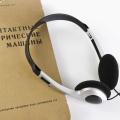 Classic Over Ear Earbud Retro Headphone 3.5mm Vintage Y2k Headphones Wired 80s 90s Retro Headset Lisening Music. 