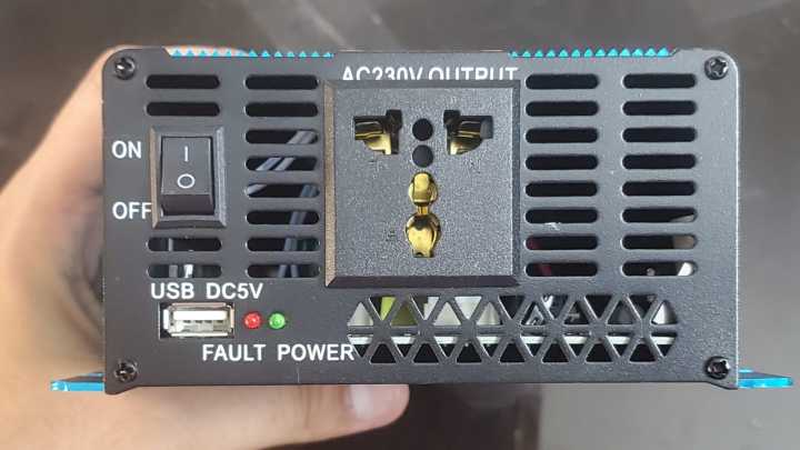 Eastern%20Inverter%204000W,%20Converter,%20SDC%204000A%20with%20Led%20Display,%204000VA,%20DC%2012V%20TO%20AC%20220V%20SOLAR%20INVERTER%20(EASTERN)%20-%20Image%206