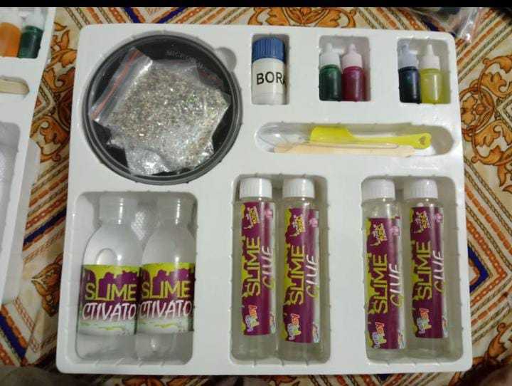 Make%20Your%20Own%20Slime-%20Slime%20Making%20Kit%20-%20Slime%20Kits%20For%20Girls%20and%20Boys%20-%20Slime%20Kit%20For%20Kids%20-%20Image%204