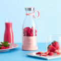 Mini Portable Juicer Blender. 