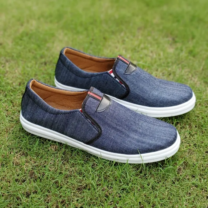 Men's%20Grey%20Colour%20Classic%20Heavy%20Denim%20Fabric%20Sneaker%20Shoes%20-%20Image%203