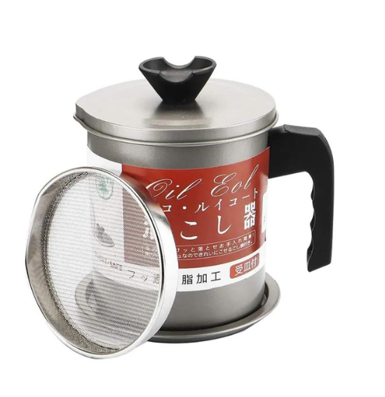 Stainless Steel Oil Filter, New Filterable Oil Pot Bacon Grease Container with Oil Can Container,Food Strainer Filter Dust Lid Non slip Handle 1.4 liter