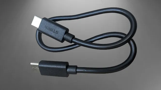 Type%20C%20to%20Type%20C%20(Both%20Ends%20are%20USB-C)%20Charge%20Cable%20Cord%20Wire%20for%20Power%20Banks%20(30CM)%20-%20Image%203
