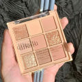 DIKALU Milk Tea Nine Colors Eyeshadow Palette Pearlescent Matte Nine Square Grid Eyeshadow 9 Colors Transparent Acrylic Nude Color. 