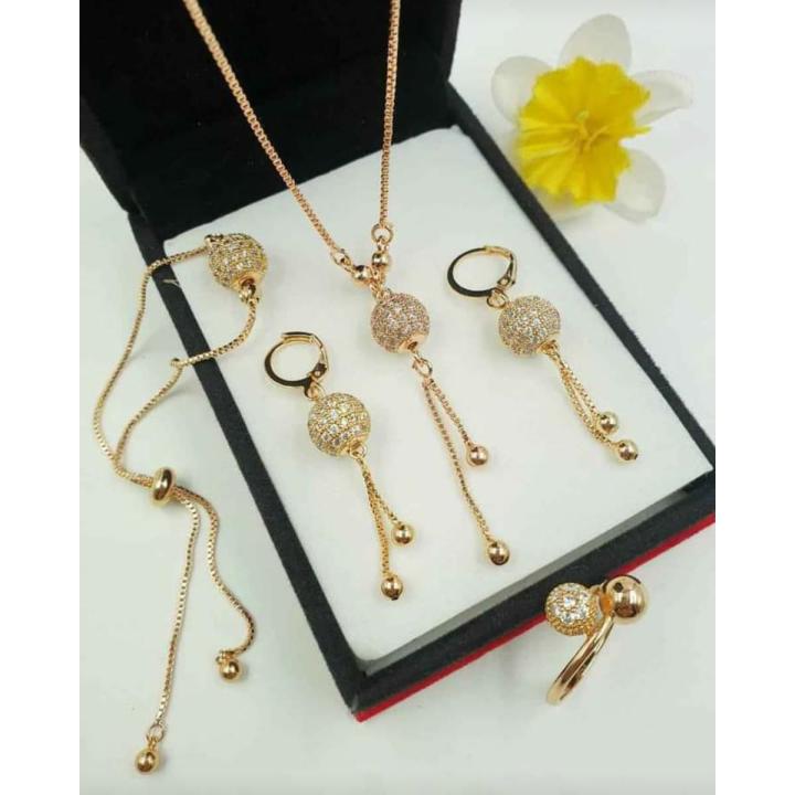 Zircon Fashion Gold Jewellery Set Most demanding Jewellery Set