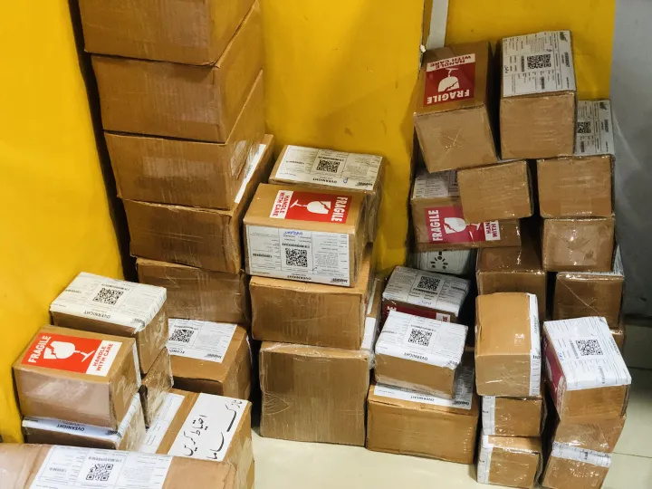 Lab%20Tested%201000g%20Small%20Bee%20Forest%20Berry/Sidr%20Honey%20100%25%20Pure%20Not%20Farmi%20Not%20Mixed%20Marwat%20Foods%20-%20Image%208