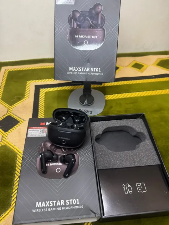 Monster%20MAXSTAR%20ST01%20Wireless%20Gaming%20Earbuds%20%7C%20Low%20Latency%20Gaming%20Mode%20%7C%20Hi-Fi%20Stereo%20Sound%20%7C%20Bluetooth%20TWS%20Earphones%20-%20Image%204