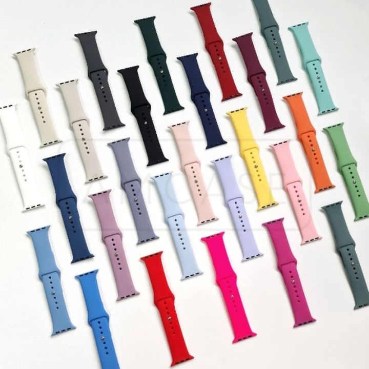 Silicone%20Fashion%20Band%20for%20Smart%20Watch%20Secure%20Adjustable%20Watch%20Band%20Replacement,%20Fits%20Most%20Wrists%20-%20Image%203