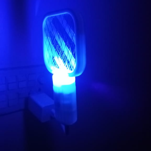 Mosquito%20Killer%20Racquet%20Lamp/Pocket%20Size%20Mosquito%20Killer%20Lamp/Night%20Bulb%20Mosquito%20Catcher%20-%20Image%204