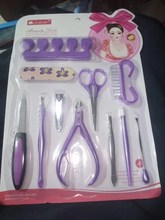 Manicure%20Pedicure%20Nail%20Care%20Grooming%20Kit%20Set%20Tools%20-%20Image%203