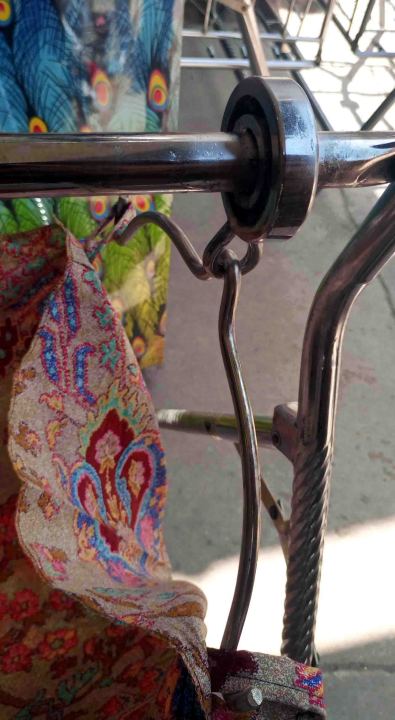 Big%20Bearing%20Stainless%20Steel%20Cradle%20for%20Born%20Baby%20with%20FREE%20Cloth%20-%20Image%206