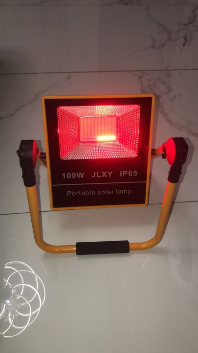 Solar%20Flood%20Light%20-%20Image%204