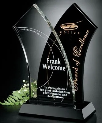 Customized%20Glass%20Shields%20/%20Awards%20for%20Ceremony%20%7C%20Gifts%20for%20teachers,%20mentors%20%7C%20Teachers%20awards,%20awards%20souvenirs%20for%20events,%20schools%20awards%20Pakistan%20-%20Image%207