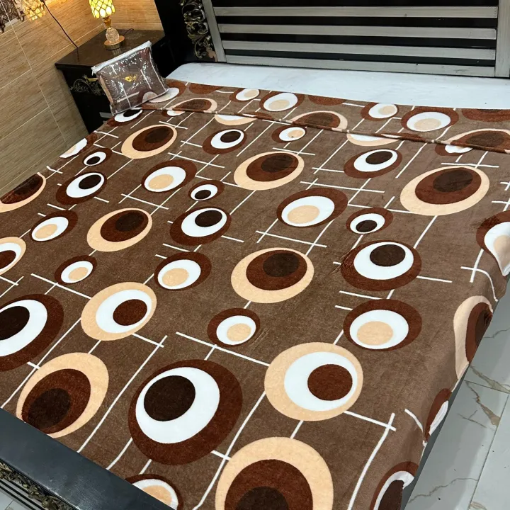 Double%20Bed%20AC%20Summer%20Blankets%20Kambal%20Multi%20Color%20and%20Design%20-%20Image%203