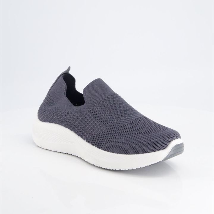 Black%20Camel%20Sneakers%20for%20Men%20All%20Season%20Knit%20Mesh%20Comfortable%20Sporty%20Fashionable%20Daily%20Wear%20Shoes,%20Available%20in%20Black,%20Blue%20&%20Grey%20Color%20-%20Image%202
