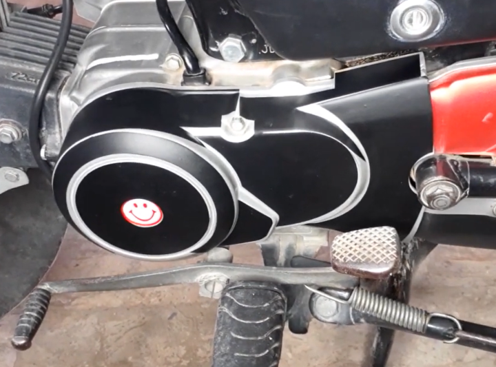 Engine%20Sticker%20Kit%2019%20PCs%20Matt%20Black%20For%20All%2070cc%20Motorycles%20Vinyl%20Sticker%20-%20Image%206