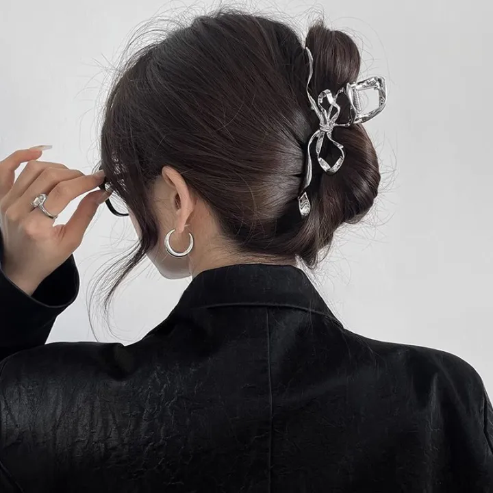 %E3%80%90Fast%20and%20Free%20Delivery%E3%80%91%20Korean%20Style%20Irregularity%20Hair%20Claw%20Fashion%20Metal%20Ribbon%20Clips%20Cuilei%20-%20Image%203