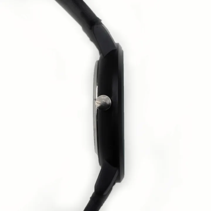 Comely%20Ultra-Thin%20Water%20Resistant%20Watch%20for%20Women%20and%20Men:%20Sleek%20Design,%20Thin%20Dial,%20Luxurious%20Imported%20Quality%20Soft%20Straps,%20Stainless%20Steel%20Back%20-%20Image%203