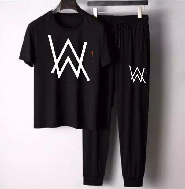 Summer%20Tracksuit%20with%20New%20Luxury%20Design%20(T-Shirt%20+%20Trouser)%20-%20Image%204