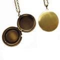 【Aesth Diary Store】TAFREE Vintage Elvis Presley Pendant Rock Jewelry Marilyn Audrey Hepburn N393. 