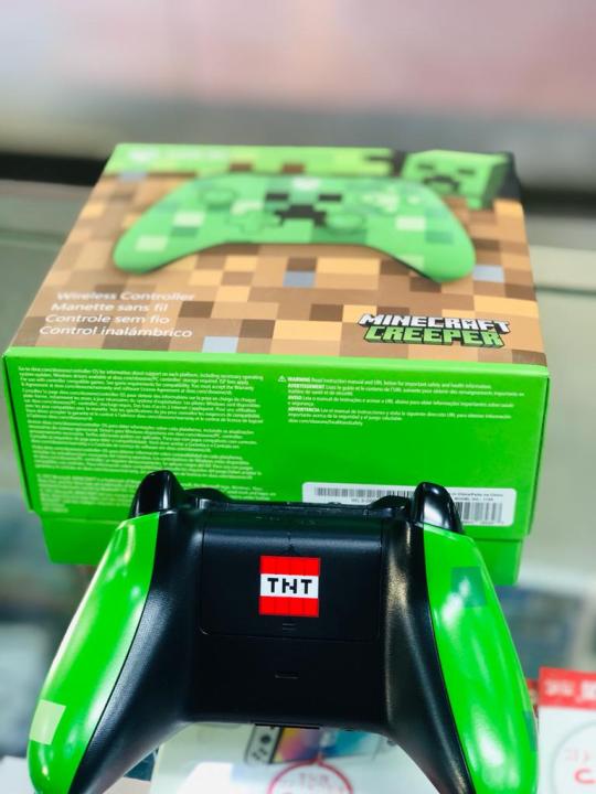 Xbox%20Controller%20Minecraft%20Creeper%20-%20Image%205