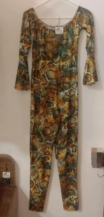 Ladies%20Jump%20Suit%20in%20Yellow%20Colour%20with%20Floral%20Design%20-%20Image%202