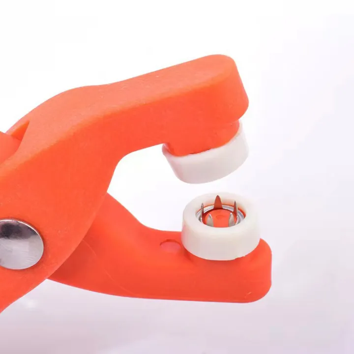 Tich%20Button%20Machine%20with%20Metal%20Snaps%20Buttons%20Metal%20Buttons%20For%20Kids%20clothes,%20Plier%20tool%20for%20shoes,%20bibs,%20Press%20Studs%20Kit,%20Sewing%20Tool%20-%20Image%207