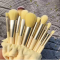 13 PCS Makeup Brushes Set Eye Shadow Foundation Women Cosmetic Brush Eyeshadow Blush Beauty Soft Make Up Tools Bag. 