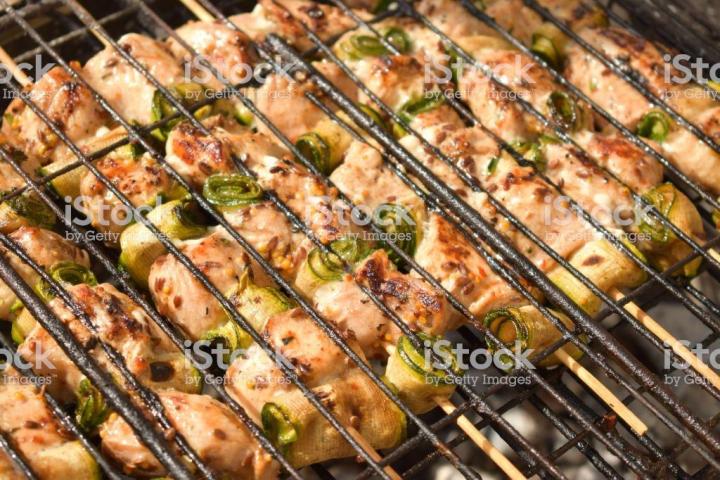 Wooden%20Bamboo%20Skewers%2012%20%2030%20cm%20Bar%20B%20Q%20Kebab%20Sticks%20(50%20pcs)%20-%20Image%204