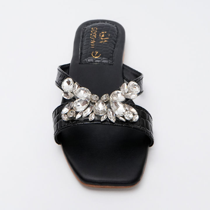 Stylish%20Trendy%20Unique%20Slides%20Having%20Crystal%20Stone%20Strips%20on%20the%20top%20For%20women%20-%20Image%206