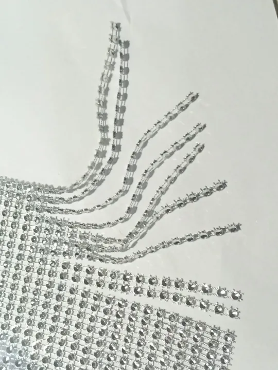 Lace%20Silver,%20Golden%20%7C%201%20Yard%20Trim%20Lace%20is%20the%20best%20choice%20for%20ladies'%20clothes%20like%20shirts,%20trousers,%20and%20dupattas.%20Perfect%20for%20DIY%20accessories,%20home%20decor,%20and%20crafts,%20it's%20ideal%20for%20girls'%20and%20children's%20activities%20as%20it%20can%20be%20cut%20easily.%20-%20Image%206