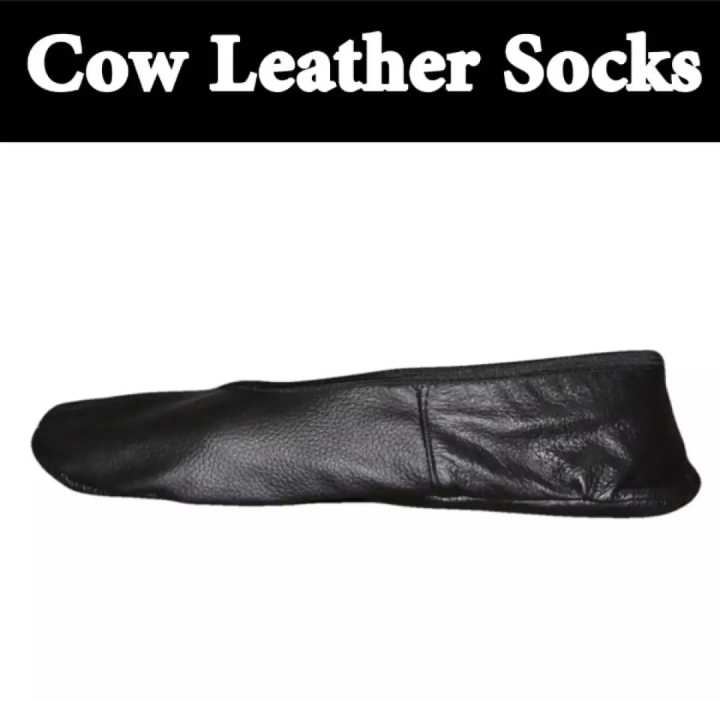 Stay%20Comfortable%20During%20Pilgrimage%20With%20Halal%20Islamic%20Leather%20Socks:%20Mozay%20-%20Ideal%20For%20Hajj%20&%20Umrah,%20Premium%20Quality%20And%20Comfort%20-%20Image%205