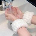 1 Pair Washing Face Wrist Band Strap, Microfiber Wrist Towel Hair Band, Washable Soft, Skin Friendly and Durable. 
