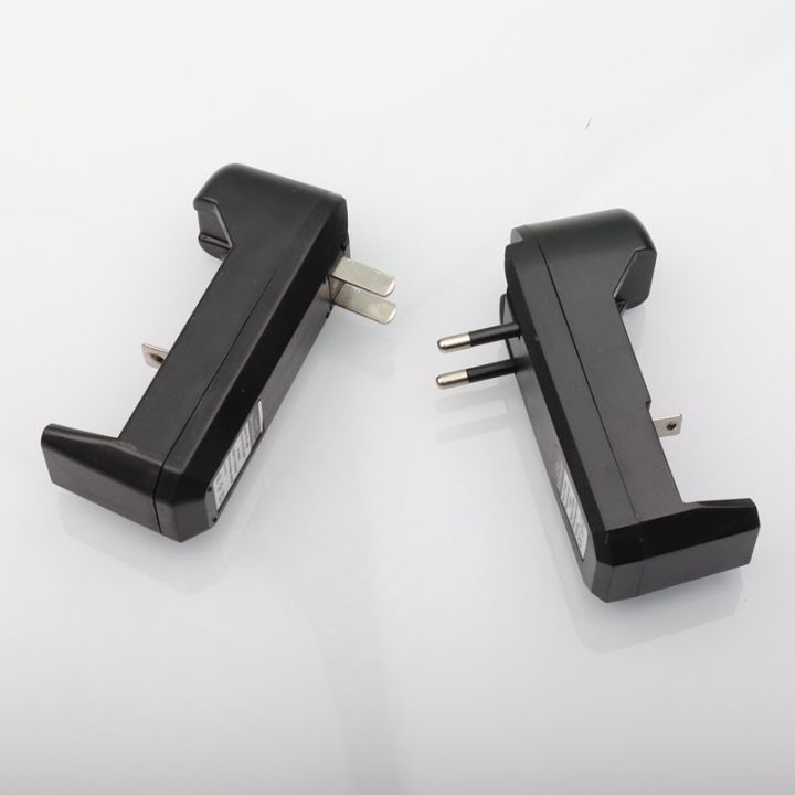 Universal%20Single%20Cell%203.7V%20Lithium-ion%20Battery%20Charger%2018650%2016340%2014500%20Li-ion%20Battery%20-%20Image%204