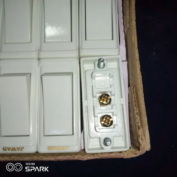 Electric%20Piano%20Switch%20&%20Socket%20pack%20of%2012/24%20-%20Image%204