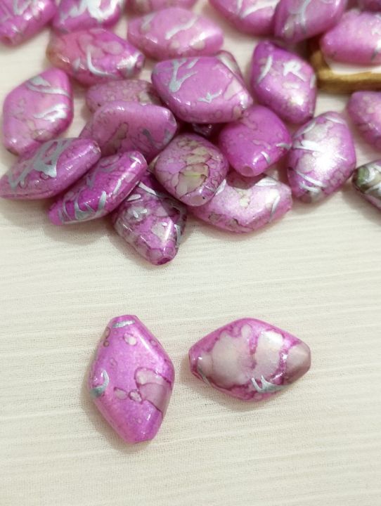 Acrylic%20Rhombus%2017mm%20Marble%20Textured%20Purple%20Beads%20for%20DIY%20Crafts%20-%20Pack%20of%2040gms%20-%20Ideal%20for%20DIY,%20Crafting,%20Jewelry%20Making,%20Jewelry,%20and%20Dress%20Accessories.%20-%20Image%203