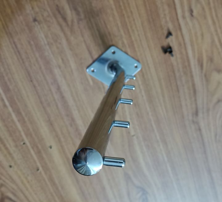 Clothing%20Stand%20/%20Hanger%20rod%20/%20Hanger%20stand%20/Wall%20mounted%20cloth%20hanging%20stand%20chrome%20with%20screw%20-%20Image%202