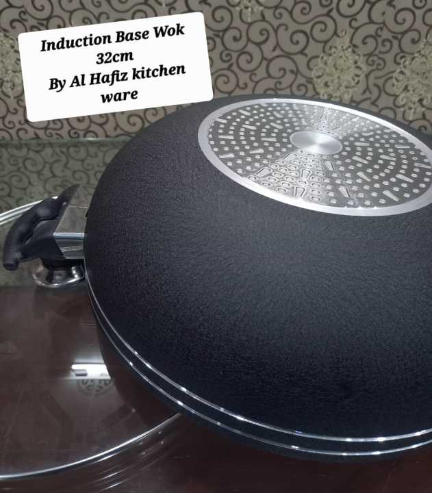 Induction%20Base%20Wok%2032CM%20with%20Glass%20Lid%20%E2%80%93%20Extra%20Large%20Nonstick%20Cooking%20Pan%20for%20Frying,%20Bhuna,%20Curry%20%E2%80%93%20Imported%20Quality%20-%20Image%203